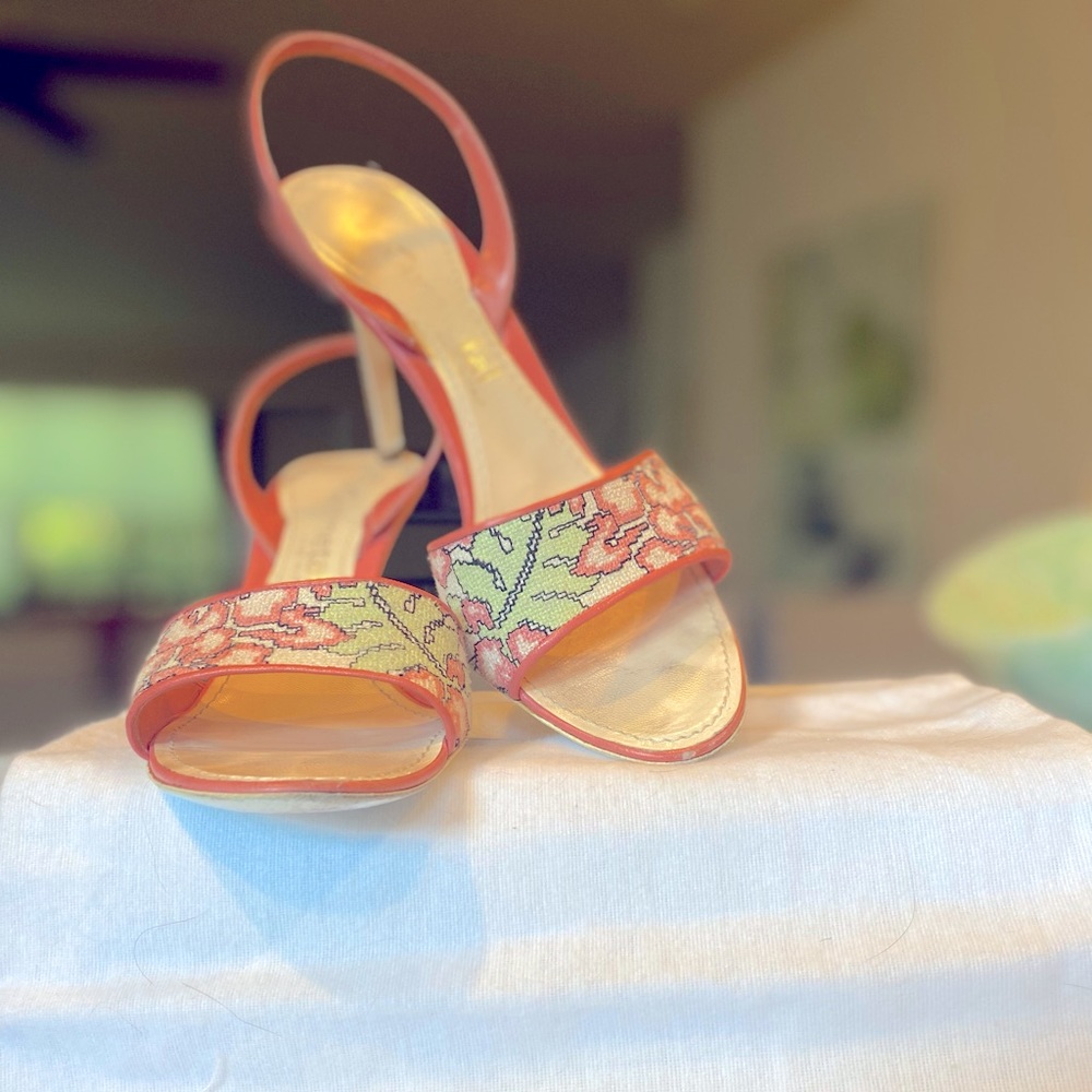 Gunmetal leather and floral fabric sling back sandal with 3 1/2 inch heel